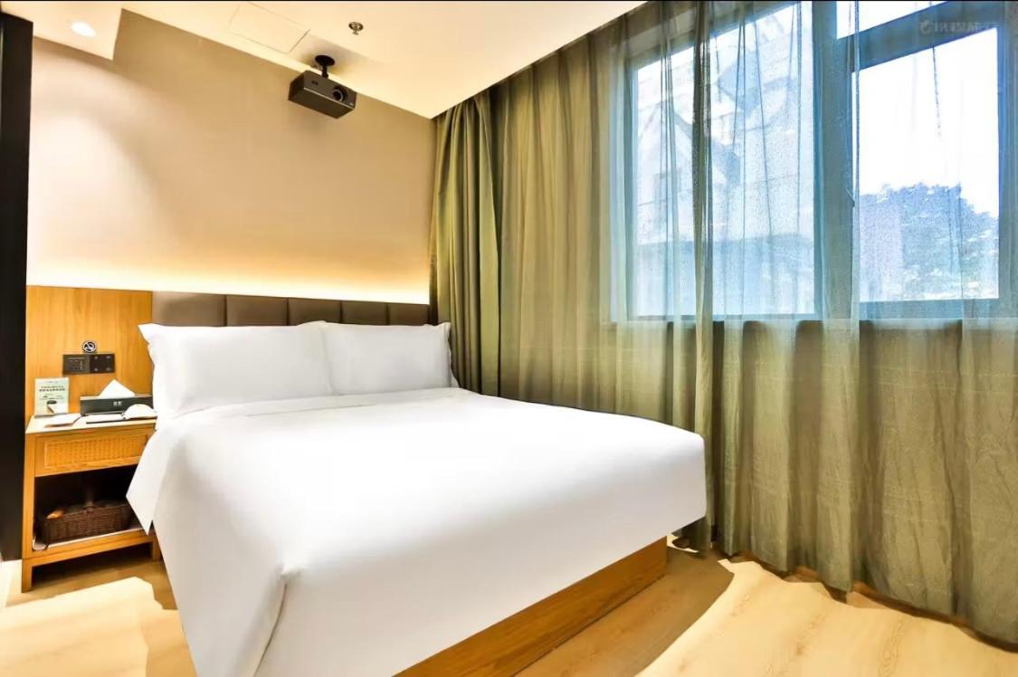 True Go Hotel - Shanghai Jing'An Temple Nanjing West Road Kültér fotó