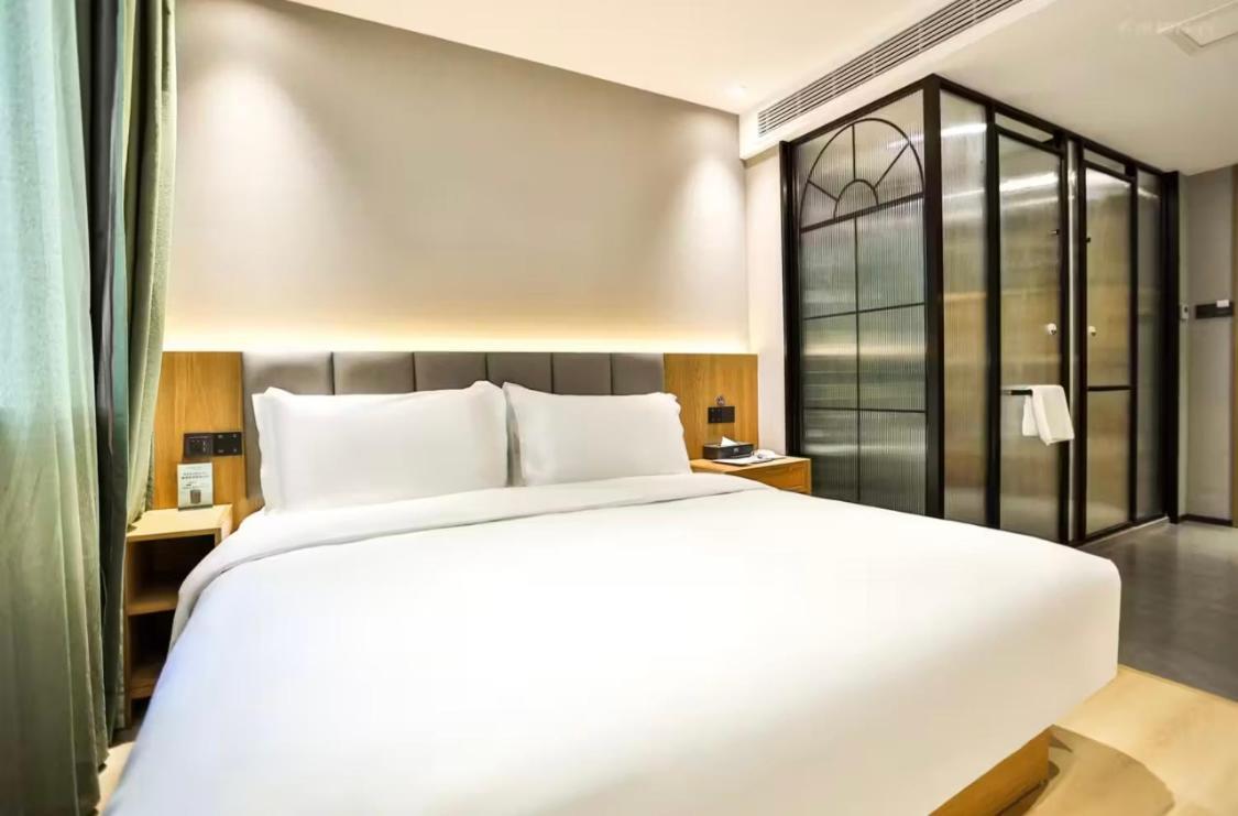 True Go Hotel - Shanghai Jing'An Temple Nanjing West Road Kültér fotó