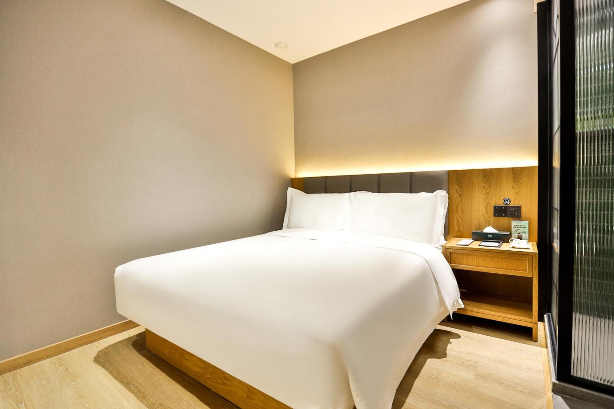 True Go Hotel - Shanghai Jing'An Temple Nanjing West Road Kültér fotó