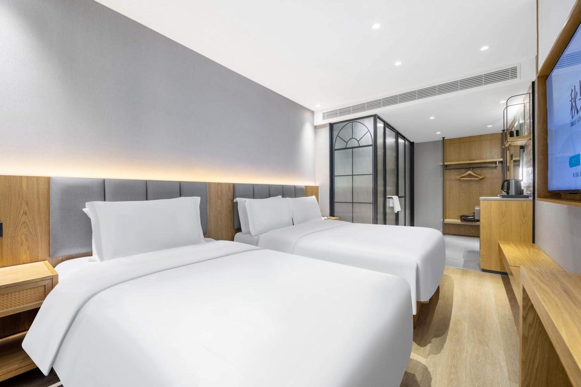 True Go Hotel - Shanghai Jing'An Temple Nanjing West Road Kültér fotó