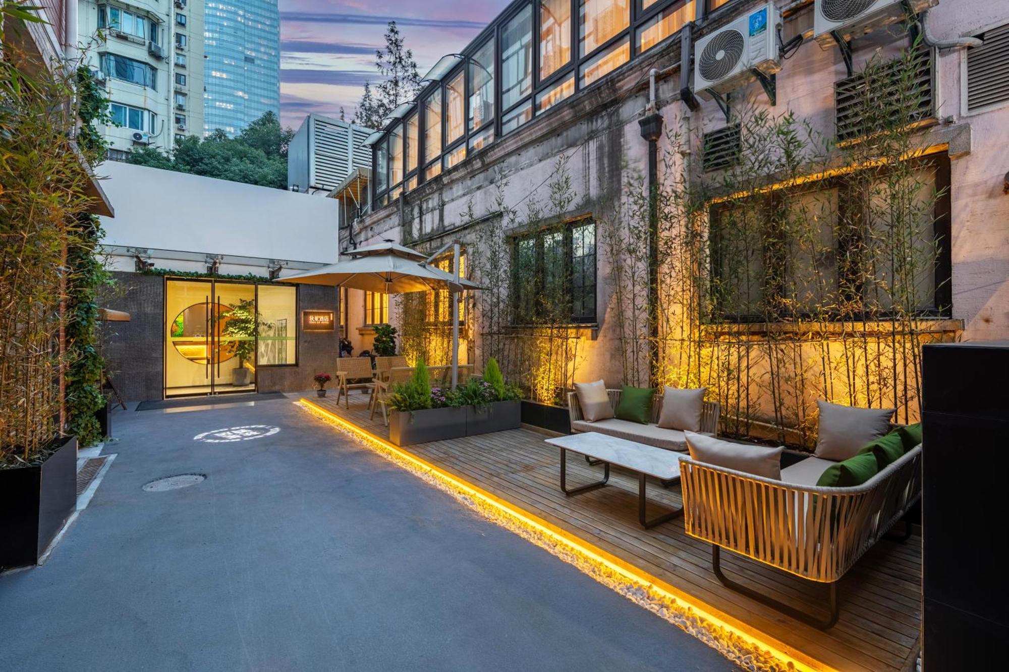 True Go Hotel - Shanghai Jing'An Temple Nanjing West Road Kültér fotó