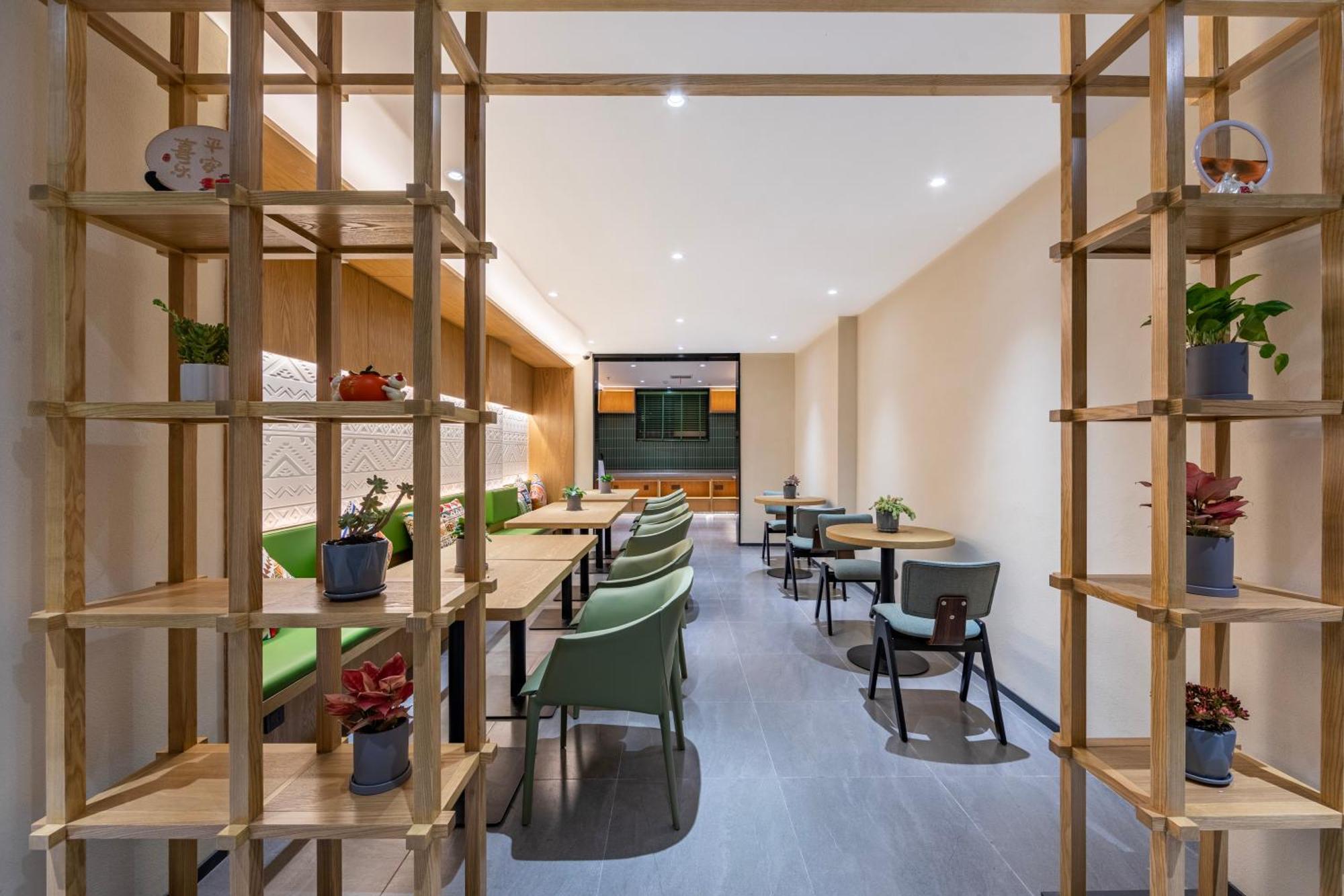 True Go Hotel - Shanghai Jing'An Temple Nanjing West Road Kültér fotó