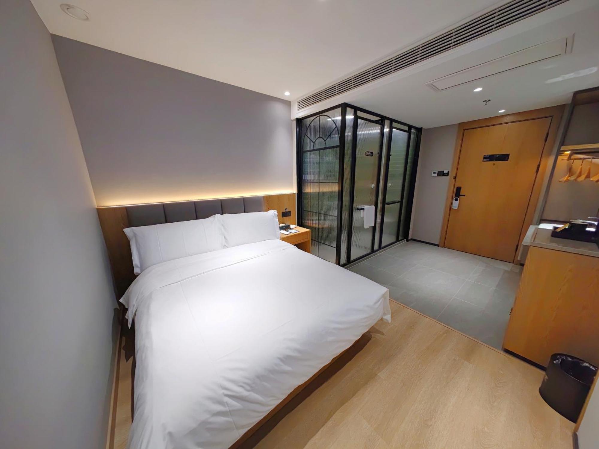 True Go Hotel - Shanghai Jing'An Temple Nanjing West Road Kültér fotó